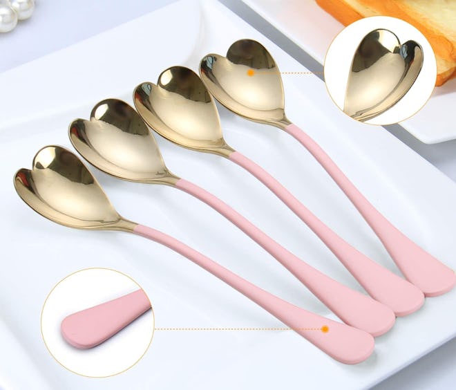 HISSF Dessert Heart-Shaped Spoons (4-Pack)