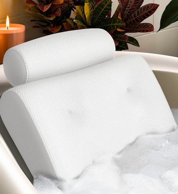 Everlasting Comfort Luxury Bath Pillow