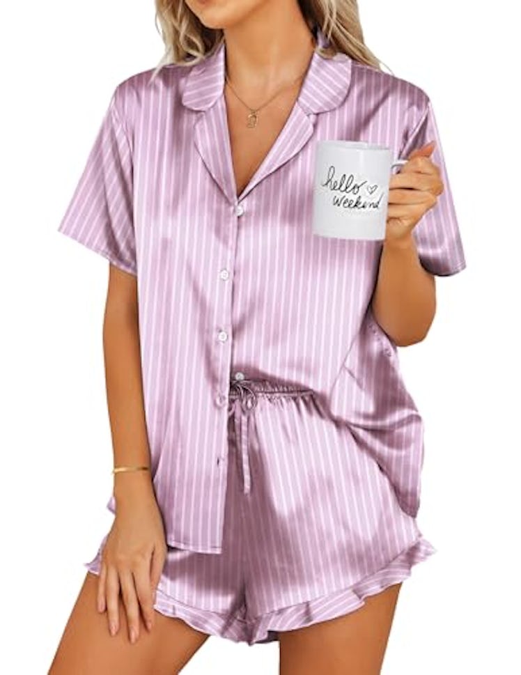 Ekouaer Silk Pajamas