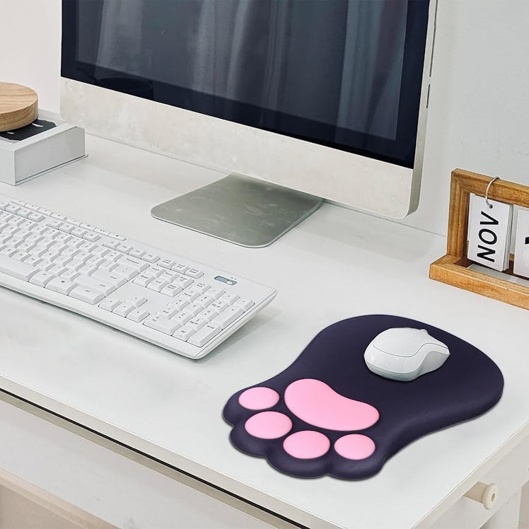 L-SPOUTTO Ergonomic Paw Mouse Pad