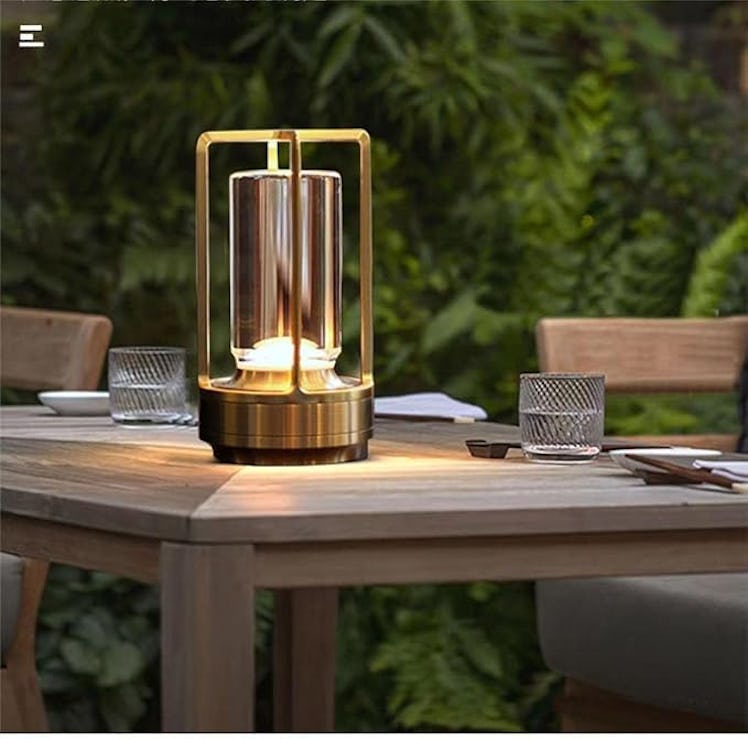 HAPYGI Portable Metal Table Lamp 