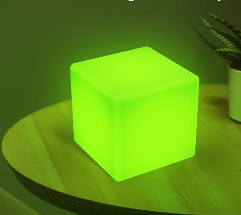 LOFTEK LED Cube Mood Lamp 