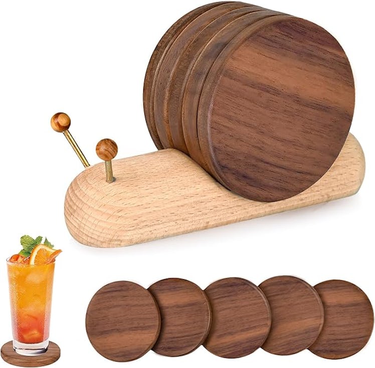 Damuzhi Wooden Snail Coasters (Set of 5)