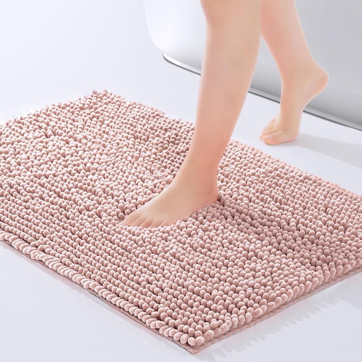 FRESHMINT Chenille Bathroom Rug