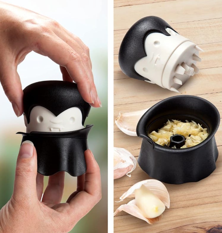 OTOTO Gracula Garlic Crusher