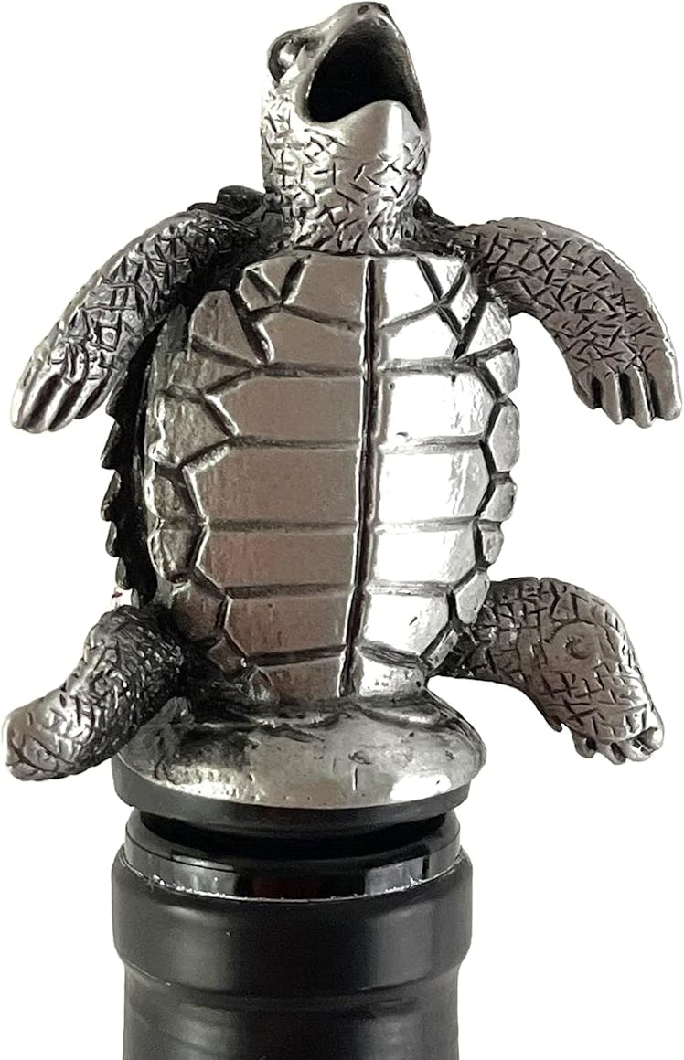 Happy Hour Sea Turtle Wine Pourer
