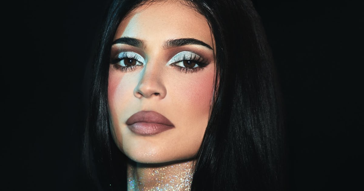 Kylie Jenner Wore Nothing But Glitter & A G-String To Promote "King Kylie"