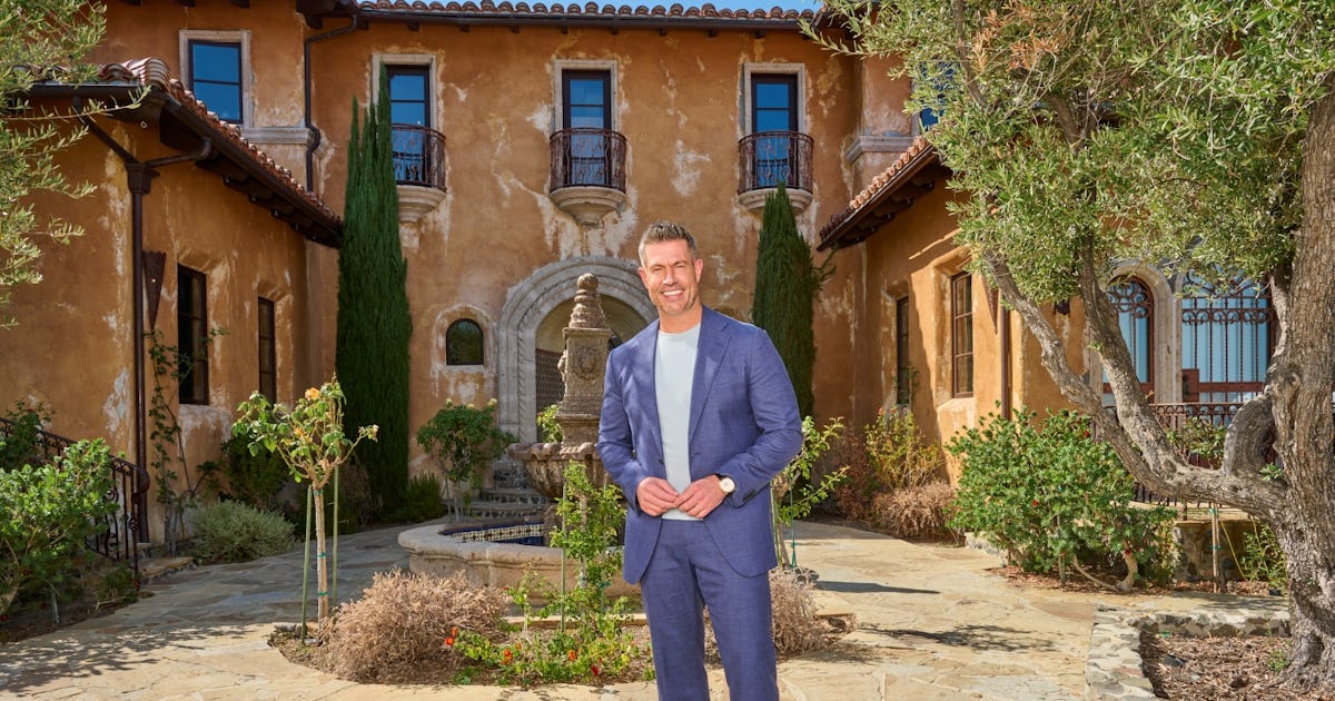 Bachelor Nation Faves & Villains Are Returning To Renovate The Mansion
