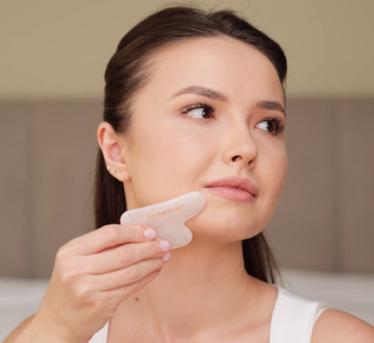 PLANTIFIQUE Rose Quartz Gua Sha Tool