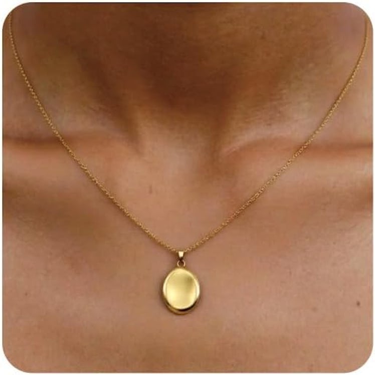 B BBPM Worry Stone Necklace 