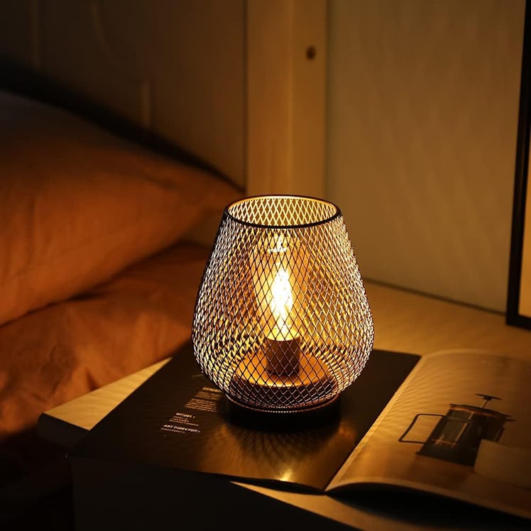 JHY DESIGN Metal Cage Battery-Powered LED Lantern