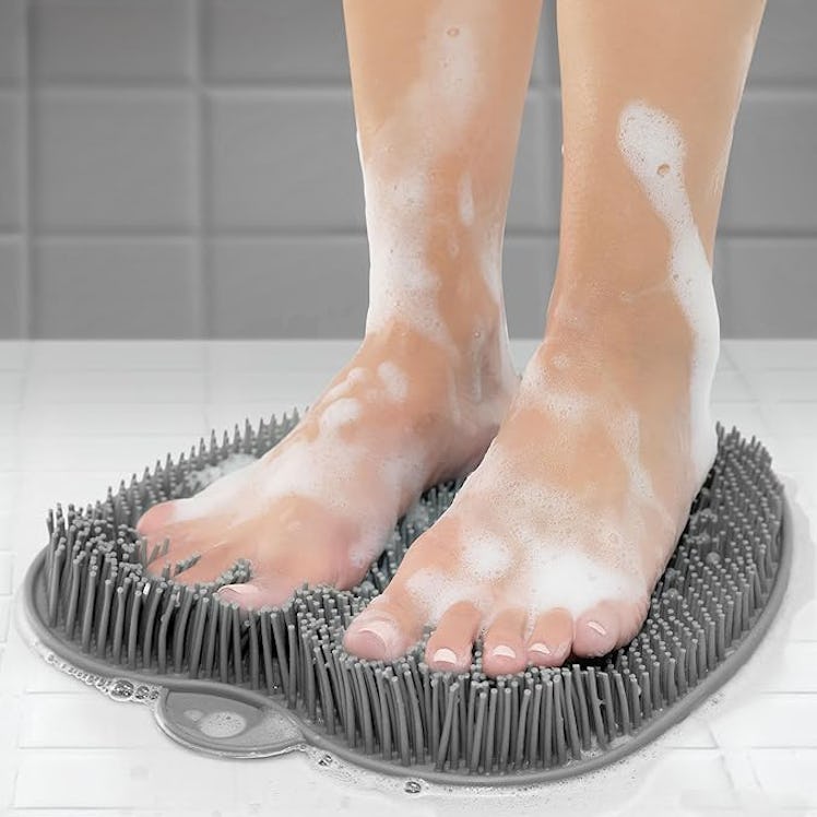 LOVE, LORI Shower Foot Scrubber
