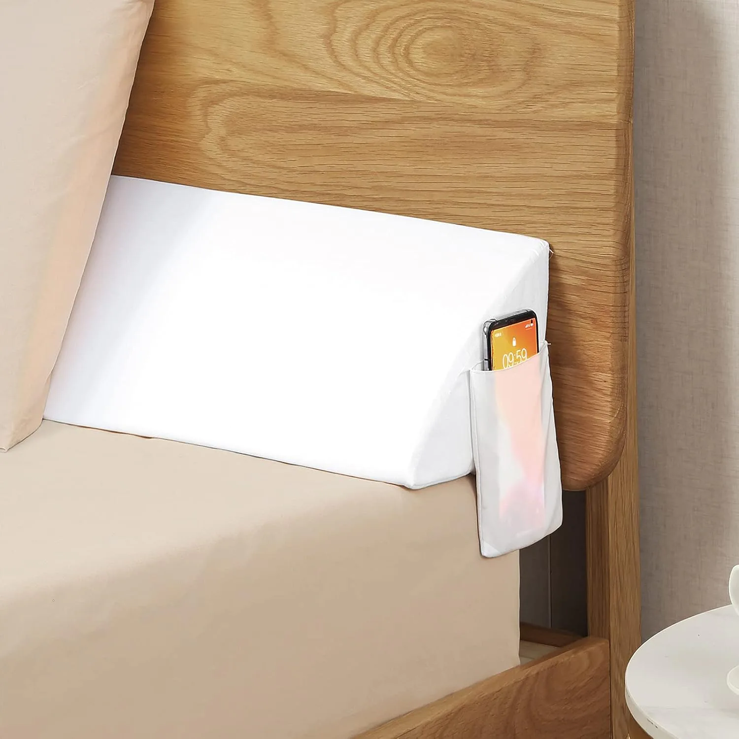 Vekkia Wedge Pillow 