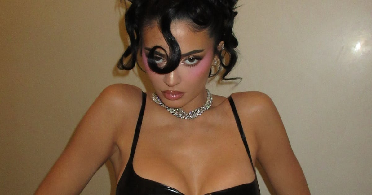 Kylie Jenner's Ultra-Sexy Cutout Latex Dress Flaunted Major Underboob
