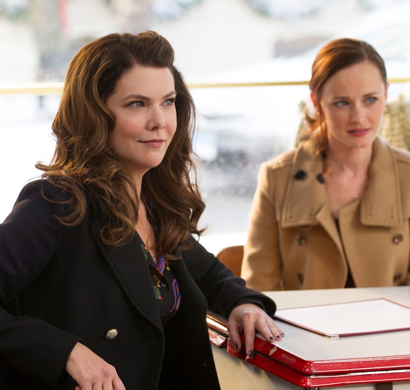 The Grove in Los Angeles is having A Weekend in Stars Hollow pop-up experience for 'Gilmore Girls' f...