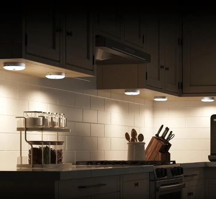 EZVALO Under-Cabinet Lighting (6-Pack)