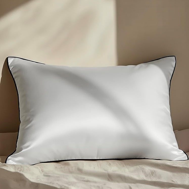 Mellanni Pure Silk Pillowcase