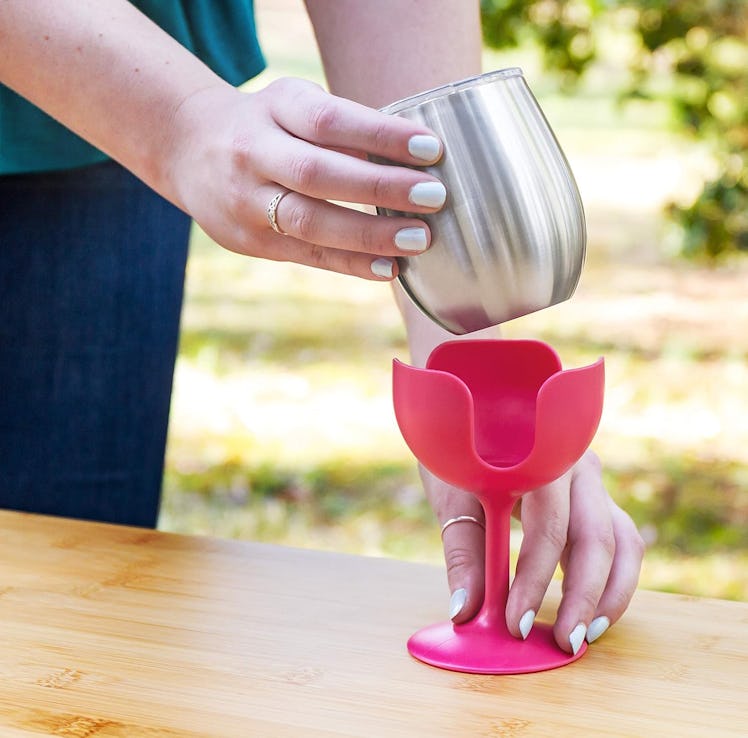 Camco Wine Tumblers & Stems (2-Pack)