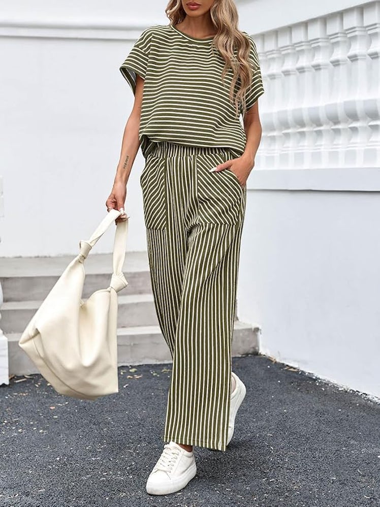 Tankaneo Striped 2-Piece Set