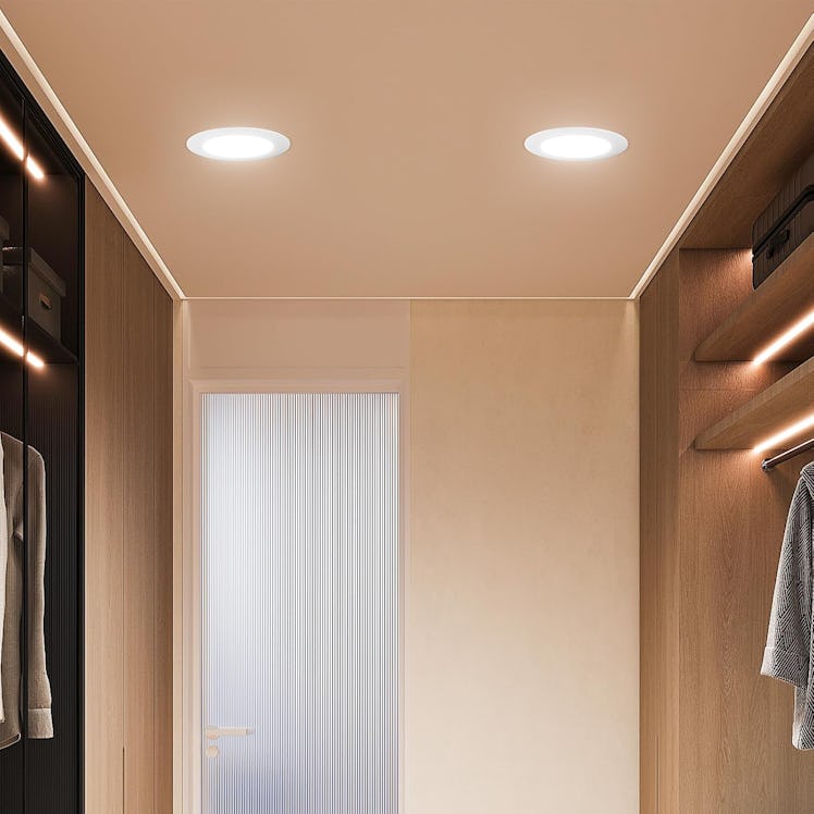 FREELICHT Dimmable Recessed Can Light (4-Pack)