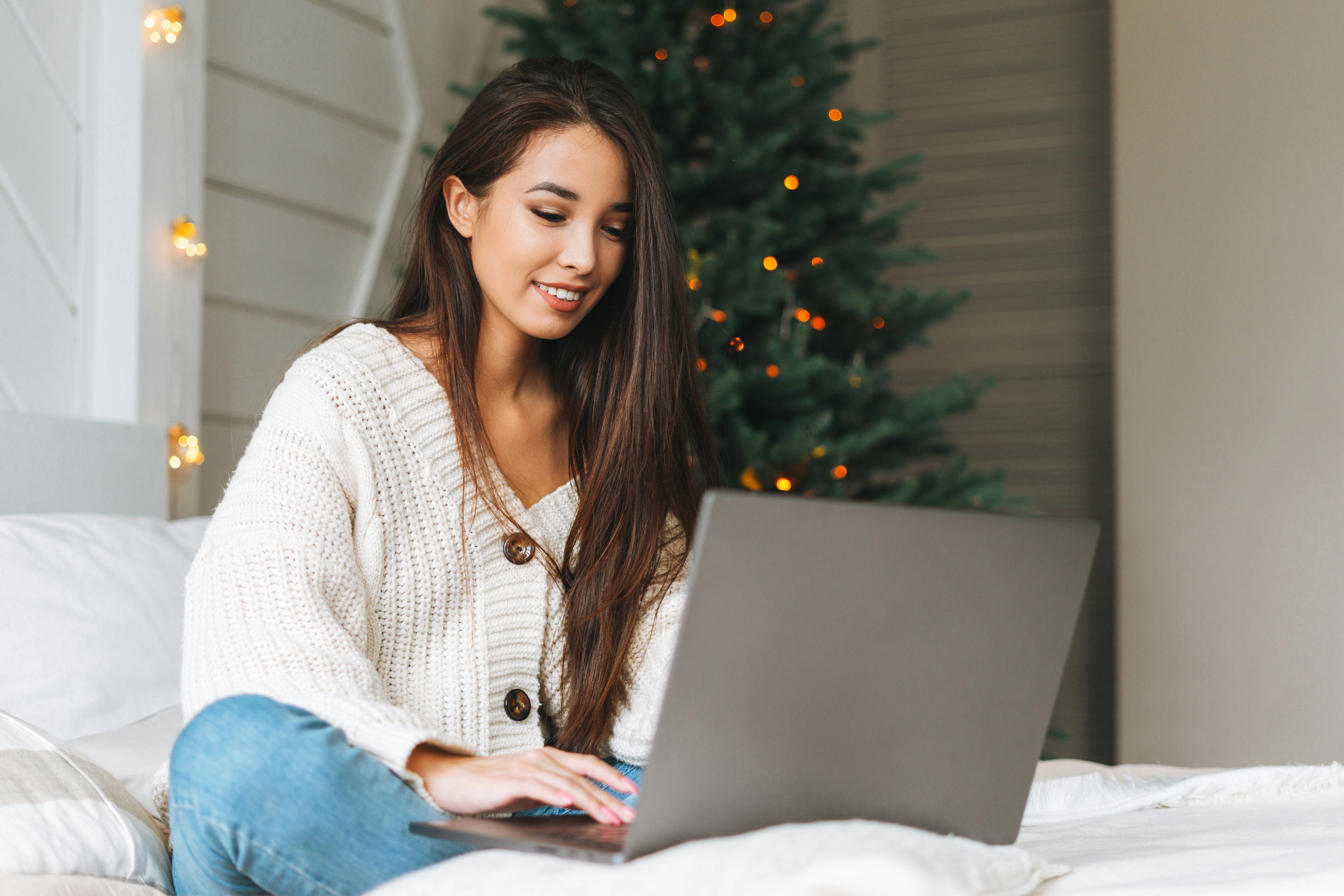 Smart Money Moves Worth Bragging About This Holiday Season
