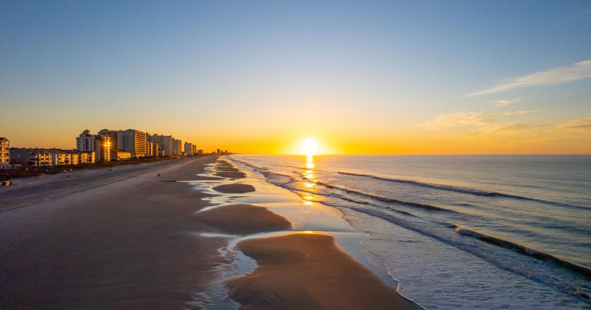 North Myrtle Beach, South Carolina: Where You'll Get The Classic Family Beach Vacay - On A Budget