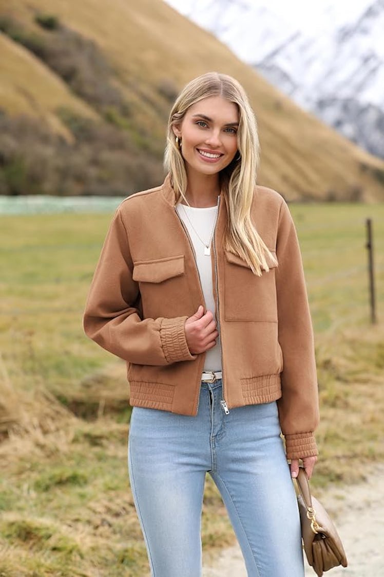 Zeagoo Cropped Bomber Jacket 