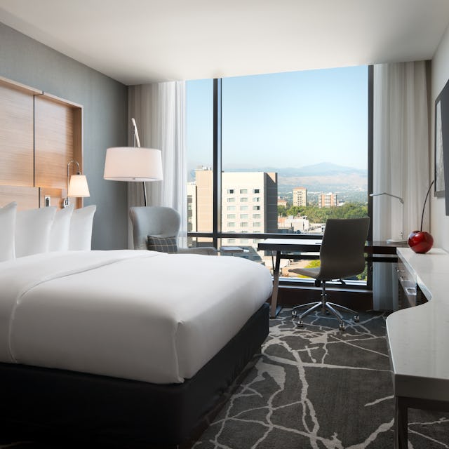 The Jacquard Hotel & Rooftop, Autograph Collection