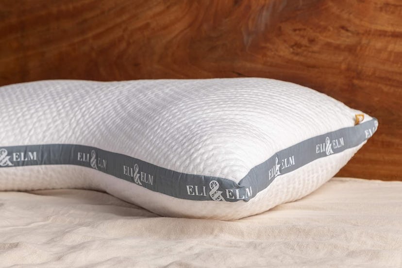 Eli & Elm Ergonomic Side Sleeper Pillow