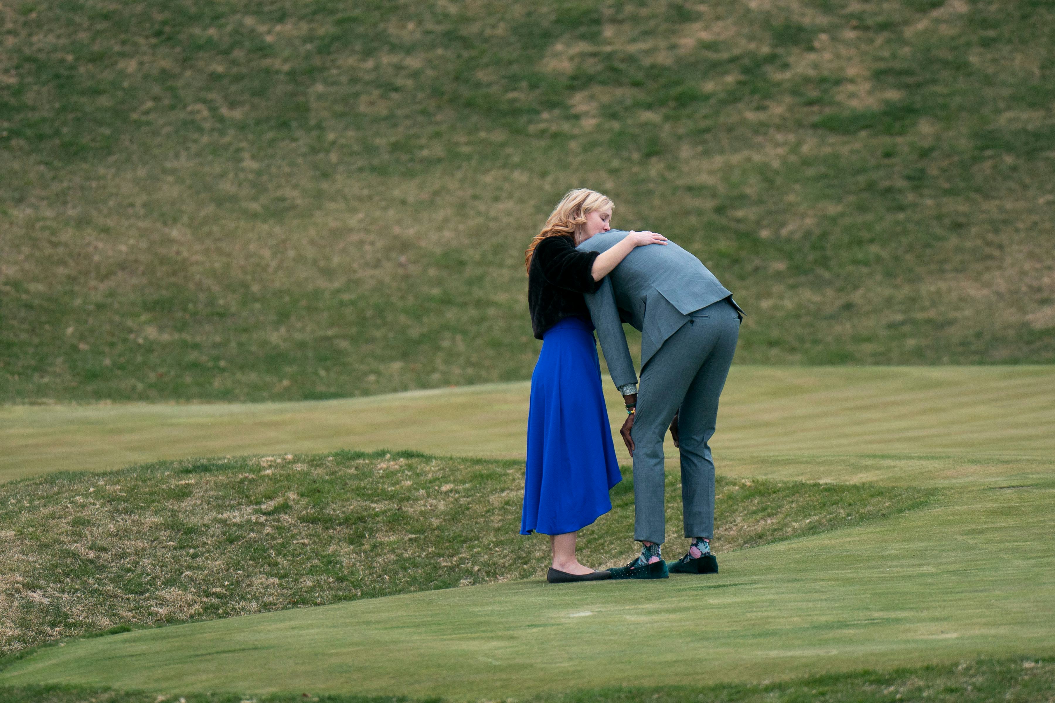 The ‘Love Is Blind’ Season 9 Wedding Episode Proves That Moms Are The Real Soulmates