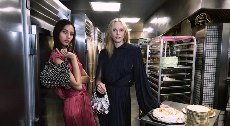 Tory burch holiday campaign Alex Consani and Yasmin Wijnaldum