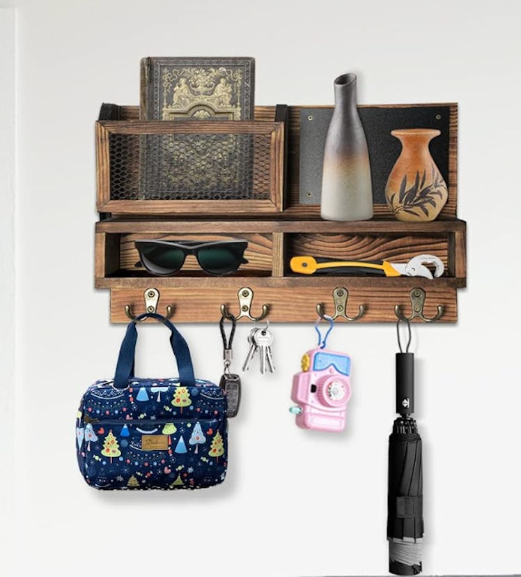 WEWEOW Wall-Mounted Key Holder 