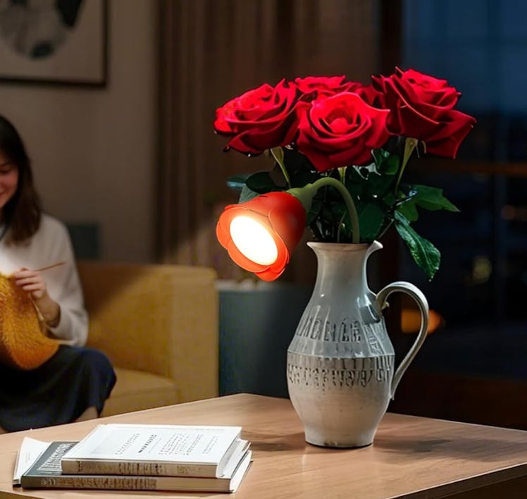 Osuke Bendable Flower Light 