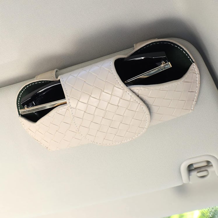 KINIVA Car Visory Sunglasses Holder 
