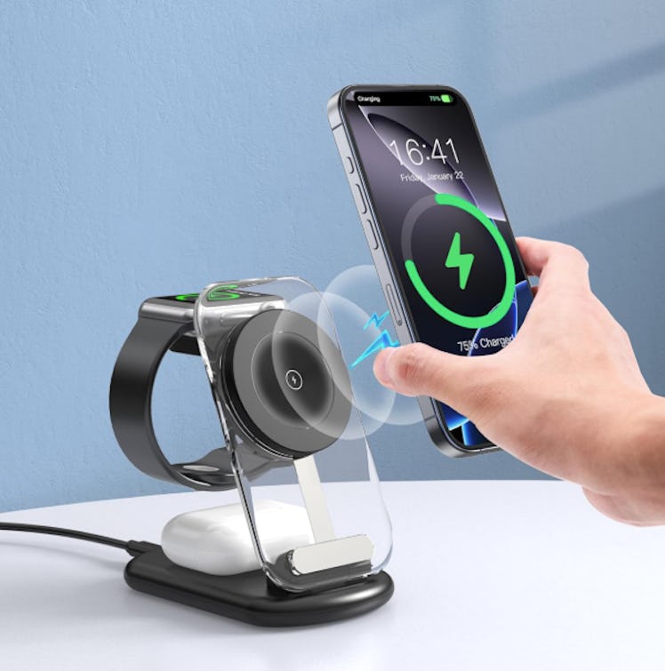 Mukiya 3-In-1 Magnetic Wireless Charging Station