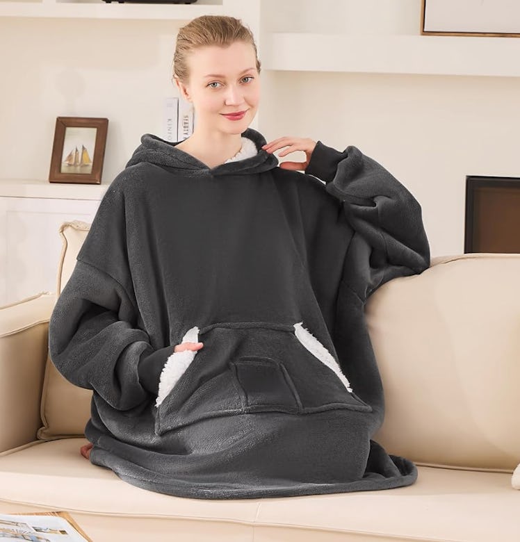 NORD ECO Wearable Blanket Hoodie