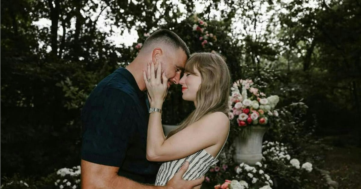 Taylor Swift Revealed A Surprising Detail About Her Engagement Ring