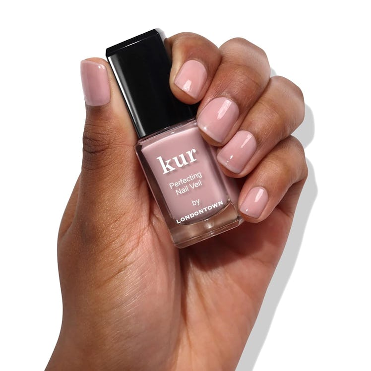 LONDONTOWN Nail Veil Enhancing Nail Care