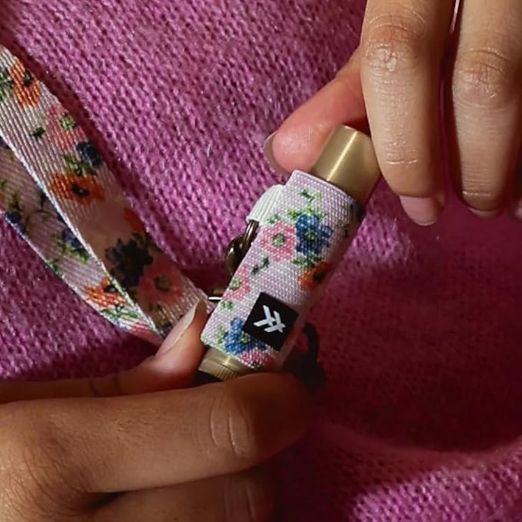 Thread Wallets Elastic Lip Balm Holder Keychain 