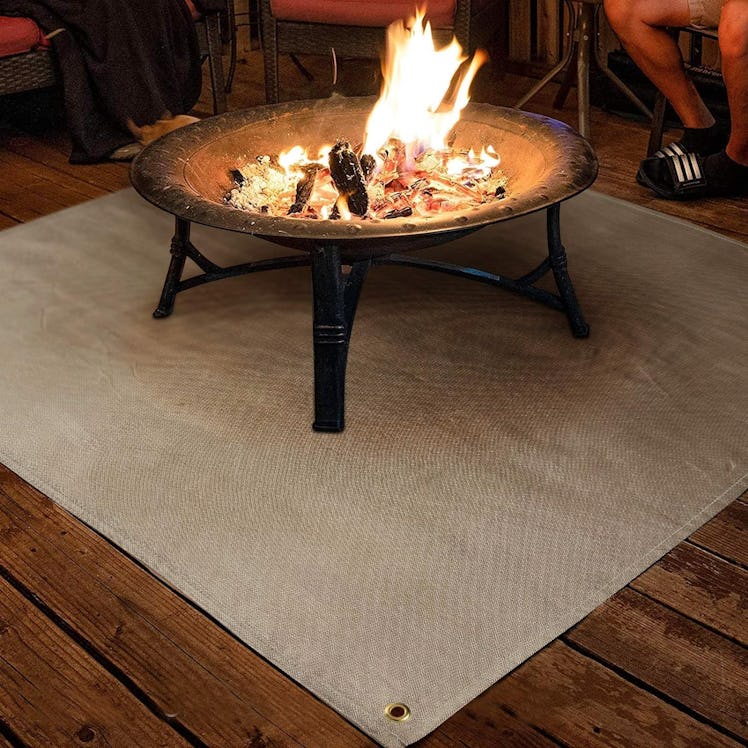 PAMASE Fire Pit Mat 