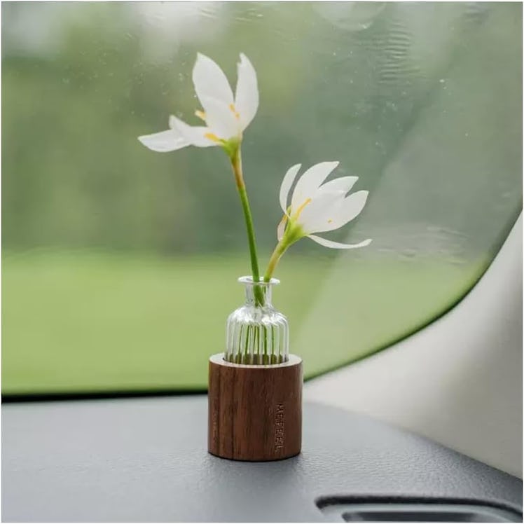 WAYUTO Dashboard Flower 