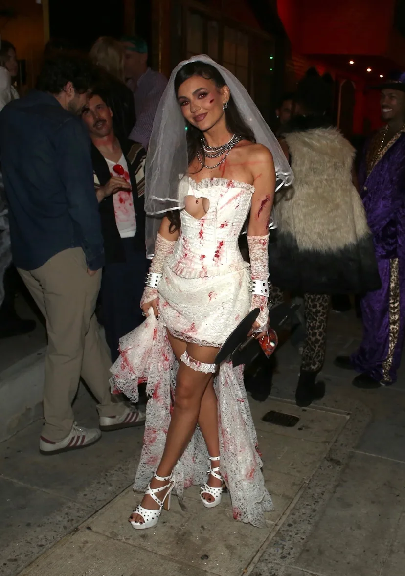 Victoria Justice as a bloody bride.