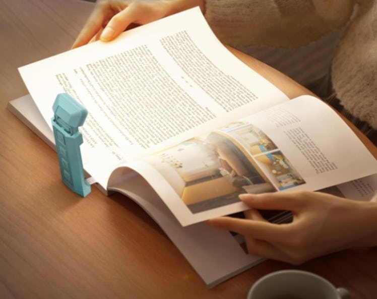 Glocusent Extendable Book Light
