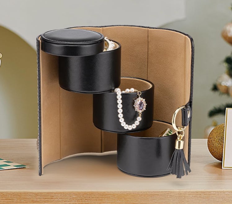 Vlando Travel Jewelry Case