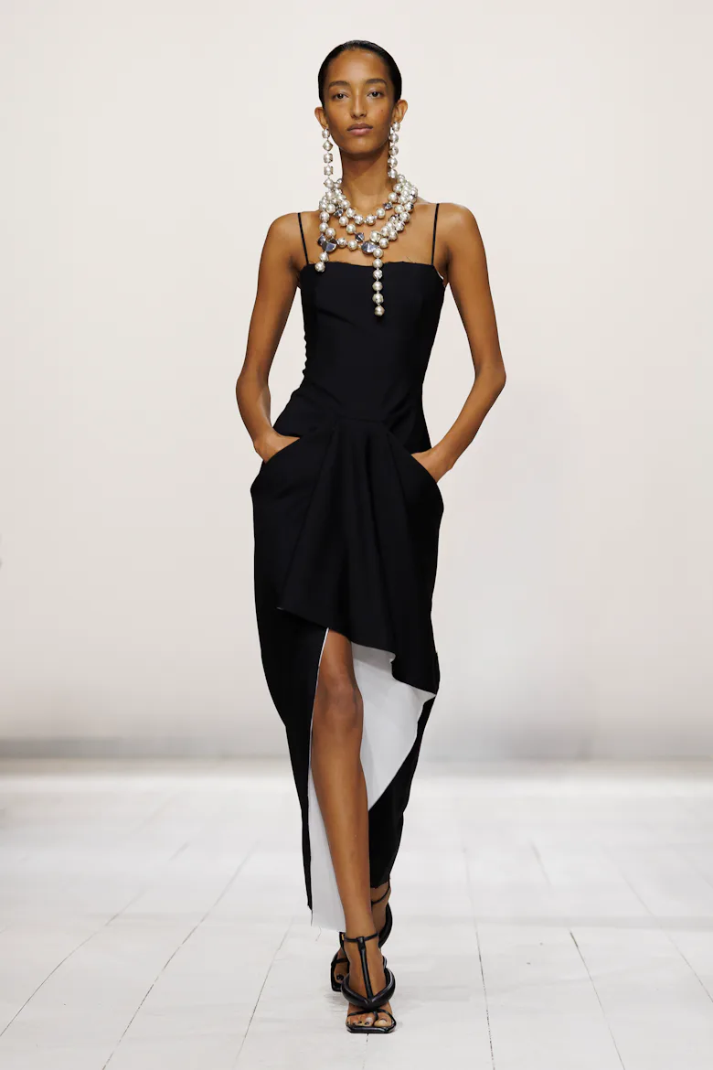 womens dress runway LOEWE Spring Summer womens precollection