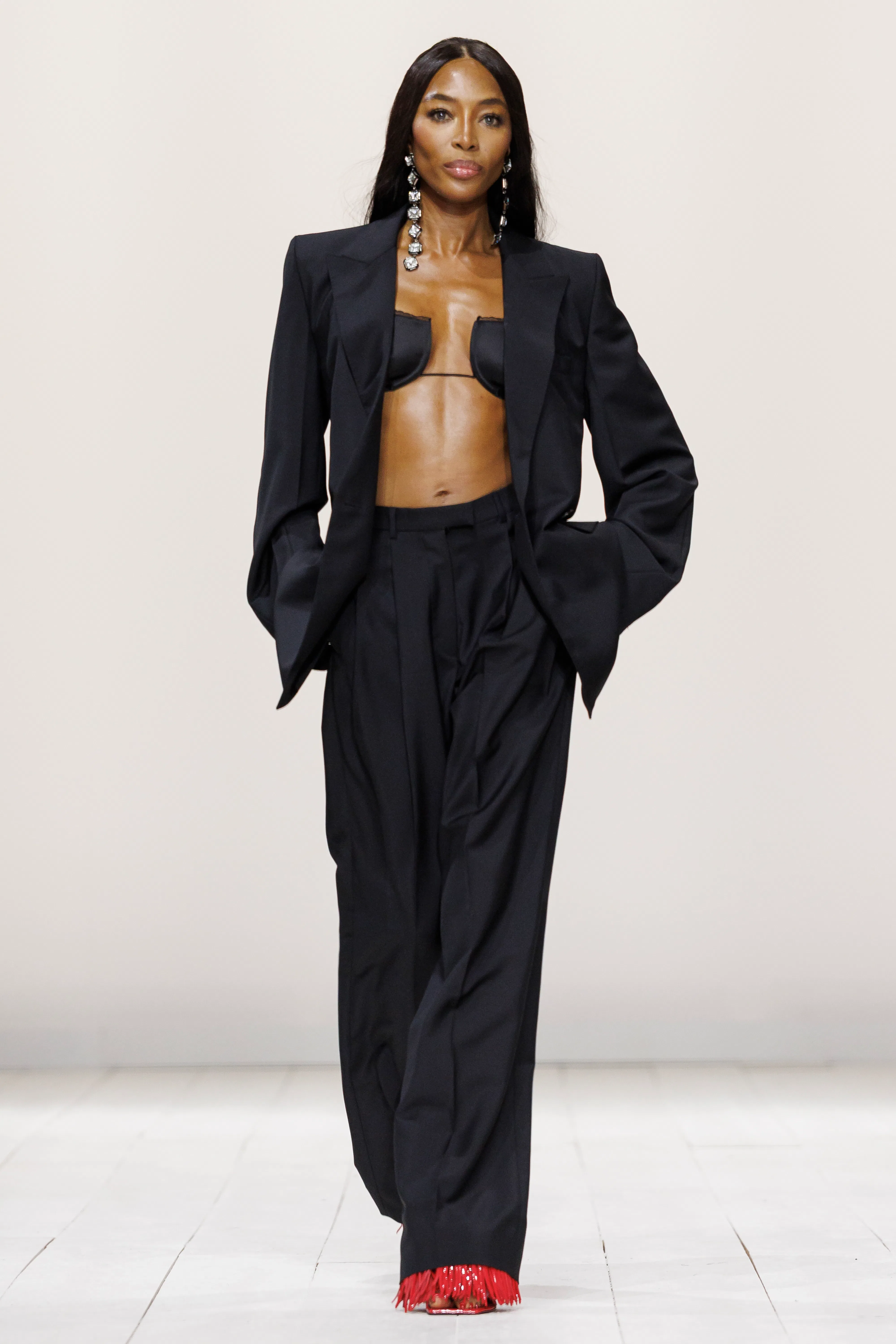 At Paris Fashion Week, Givenchy Designer Sarah Burton Gives Life At Paris Fashion Week, Givenchy Designer Sarah Burton Gives Life