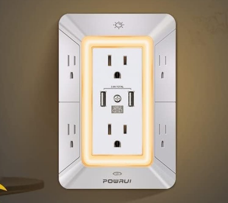 POWRUI Multi-Plug Outlet Surge Protector
