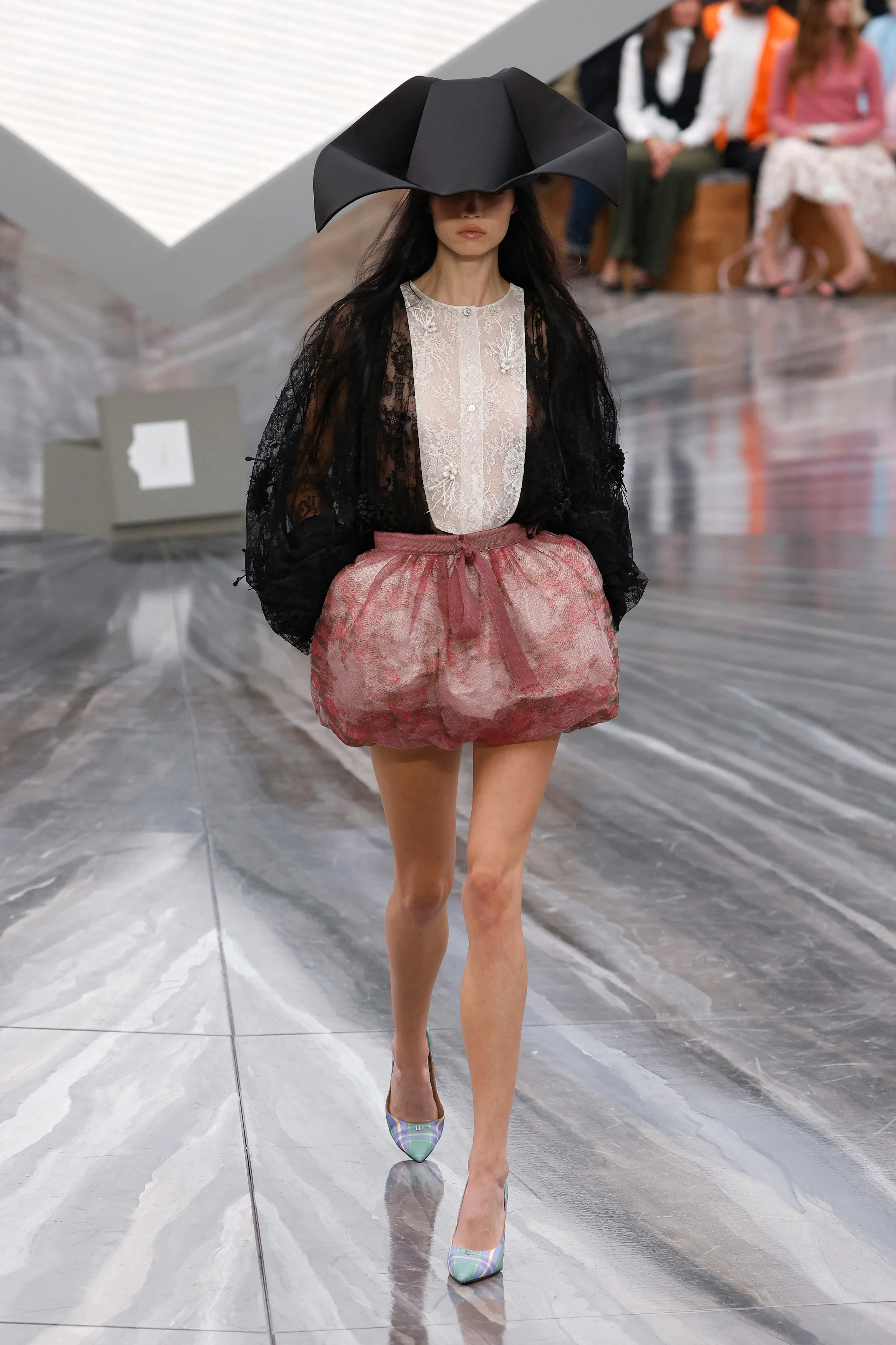 Paris Fashion Week Spring 2026: 16 Things We Saw and Loved on the Runways