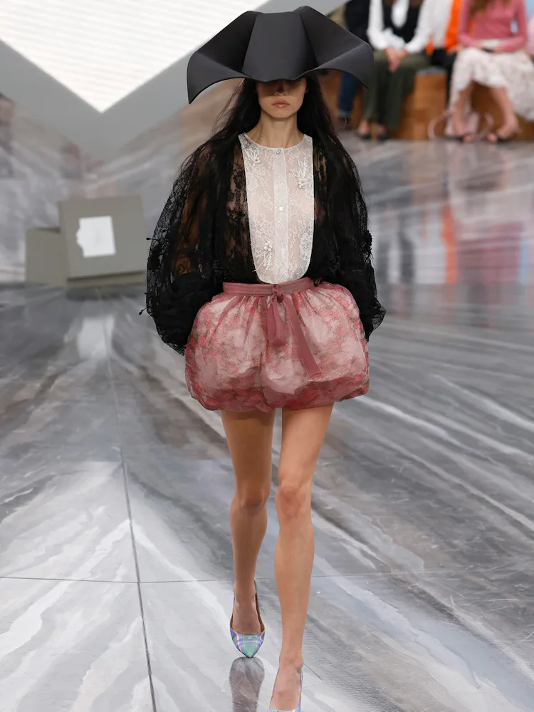 Paris Fashion Week Spring 2026: 16 Things We Saw and Loved on the Runways