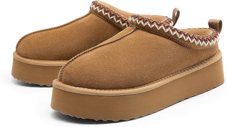 DREAM PAIRS Suede Platform Slippers